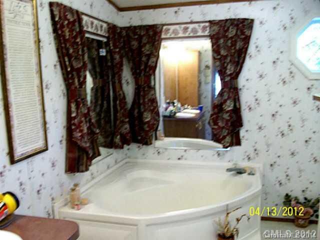730 Sweet Meadow Ln, Clover, SC 29710