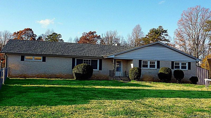 130 Ava Kiser Dr, Kings Mountain, NC 28086