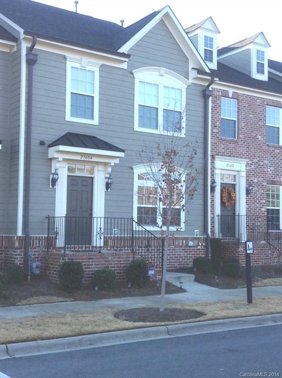 21604 Old Canal St, Cornelius, NC 28031