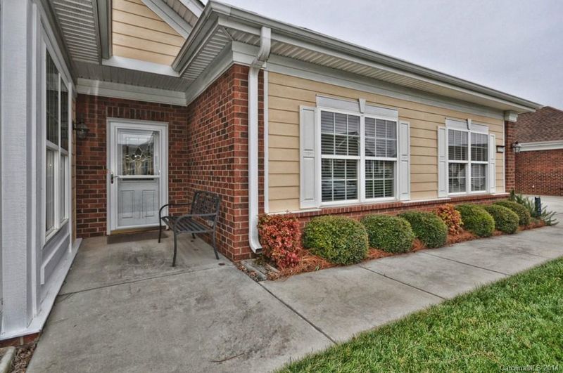 2227 Castle Ct #11-D, Matthews, NC 28105