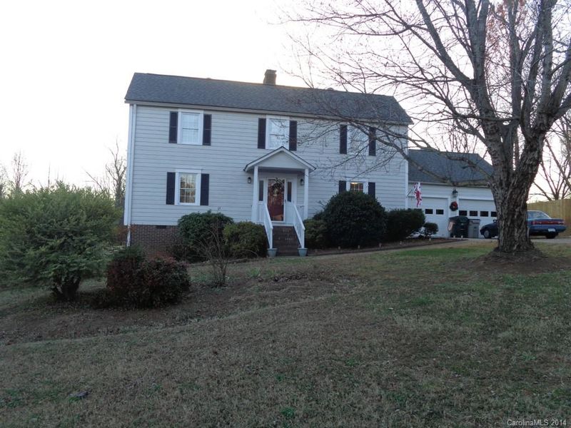 129 Windsong Ct, Gastonia, NC 28056