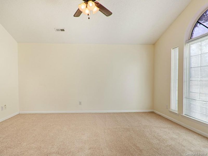 711 S West St, Monroe, NC 28112