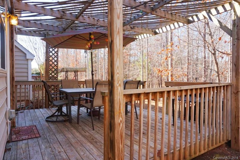 20718 Waters Edge Ct, Cornelius, NC 28031
