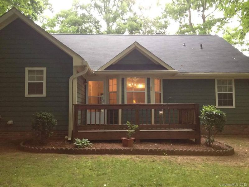 7186 Brookridge Dr, Denver, NC 28037