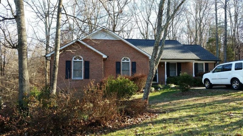2428 Applegate Dr, Concord, NC 28027