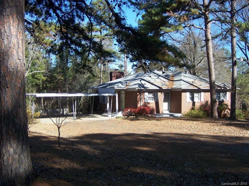715 Polly Jack Ln, Chester, SC 29706