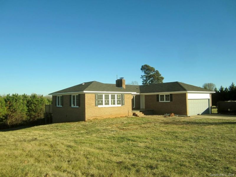 152 Cat Square Rd, Lincolnton, NC 28092