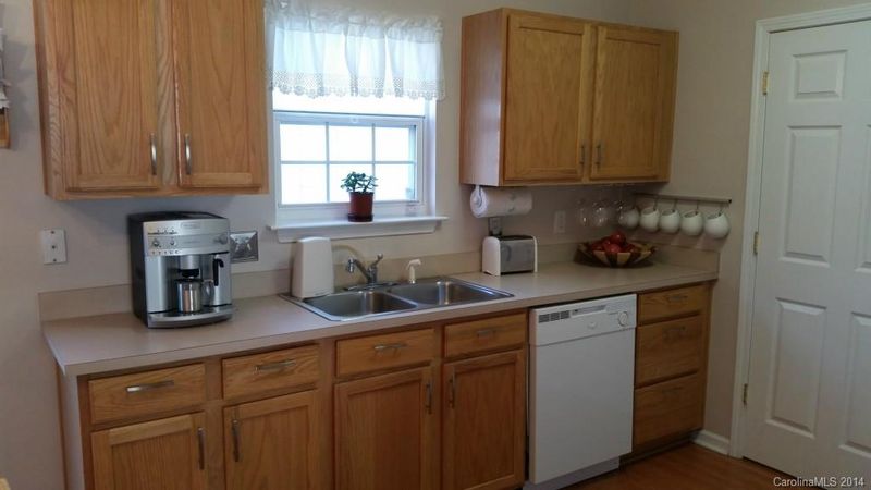 138 Reid Ln #138, Pineville, NC 28134