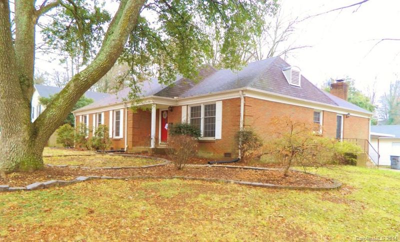5029 Glenbrier Dr, Charlotte, NC 28212