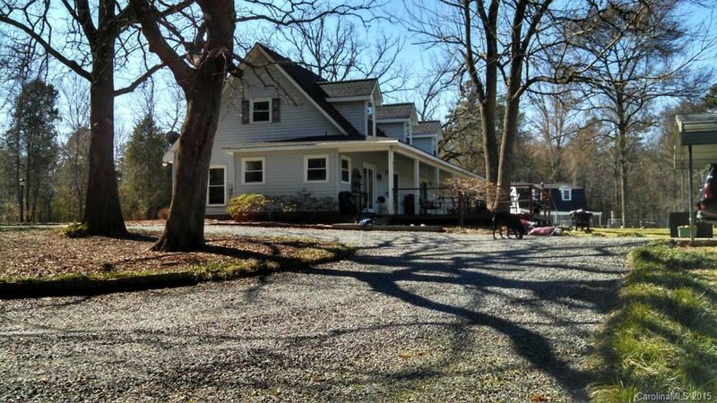 2801 Miranda Rd, Charlotte, NC 28216