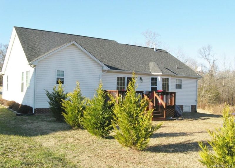 812 Summey Farm Dr, Dallas, NC 28034