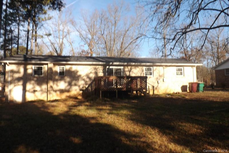 129 Smith St #10, Wingate, NC 28174