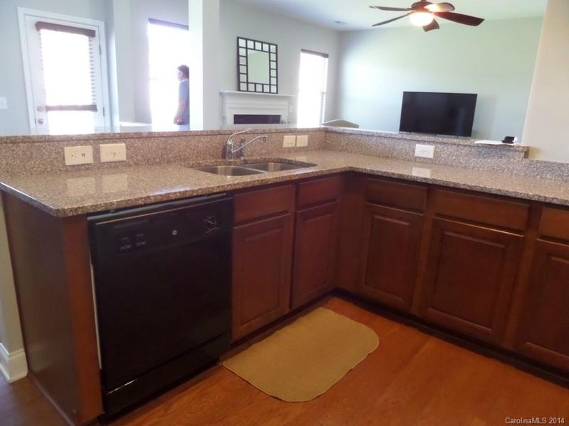 8306 Compton Acres Ln, Waxhaw, NC 28173