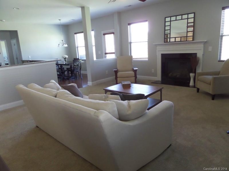 8306 Compton Acres Ln, Waxhaw, NC 28173