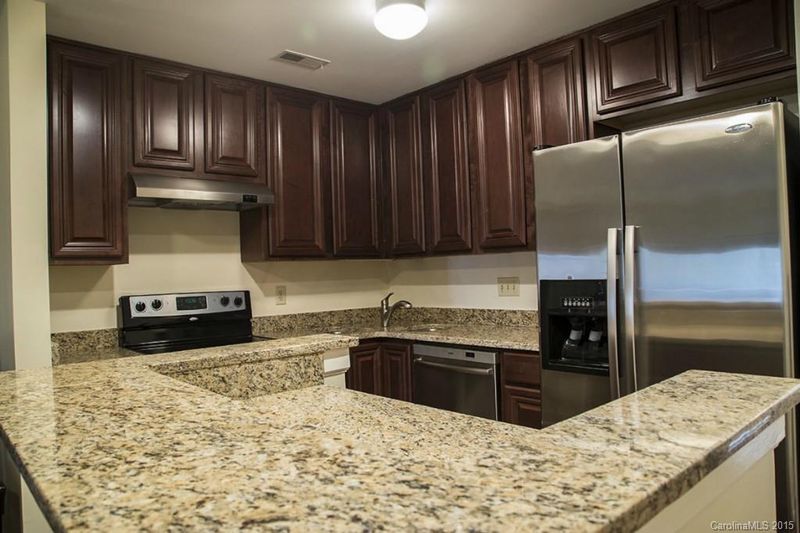 307 Northwest Dr #307, Davidson, NC 28036
