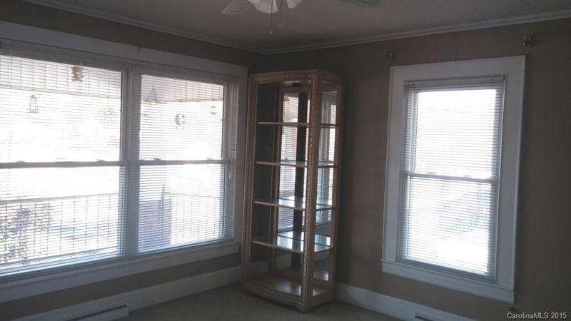 804 Louise Ave, Kannapolis, NC 28083