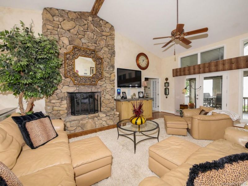 5061 Lee Point, Terrell, NC 28682