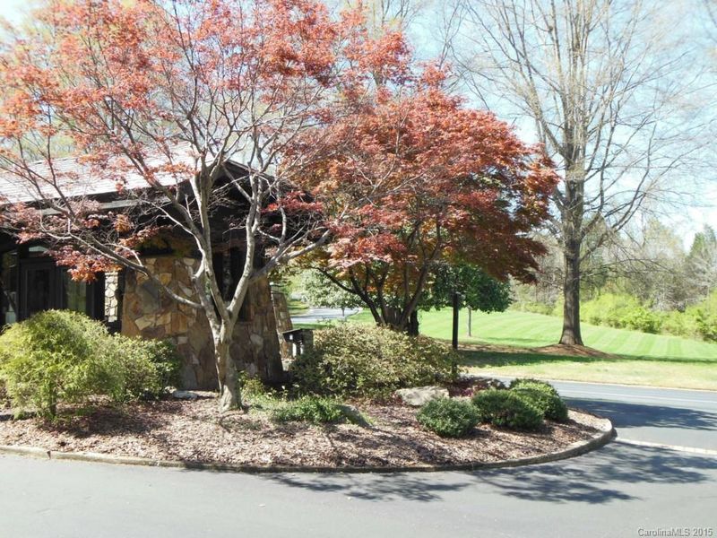 606 Ellis Ct, Cramerton, NC 28032