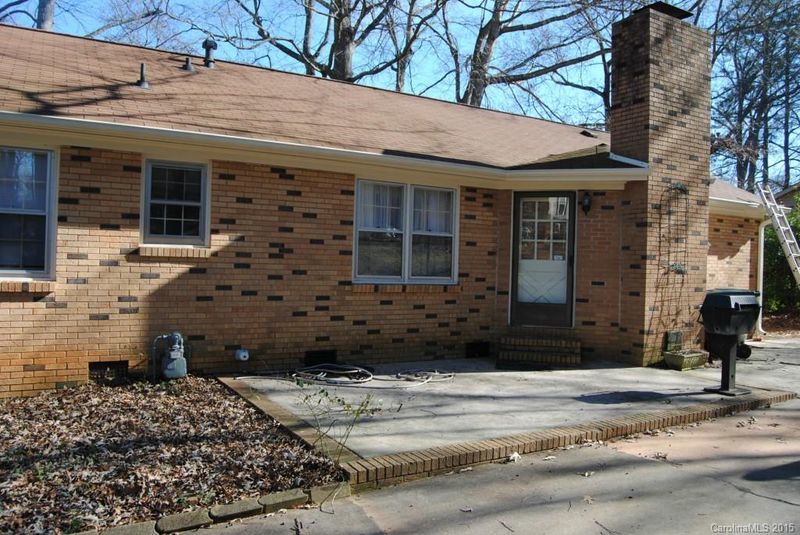 1301 Castlegate St, Gastonia, NC 28054