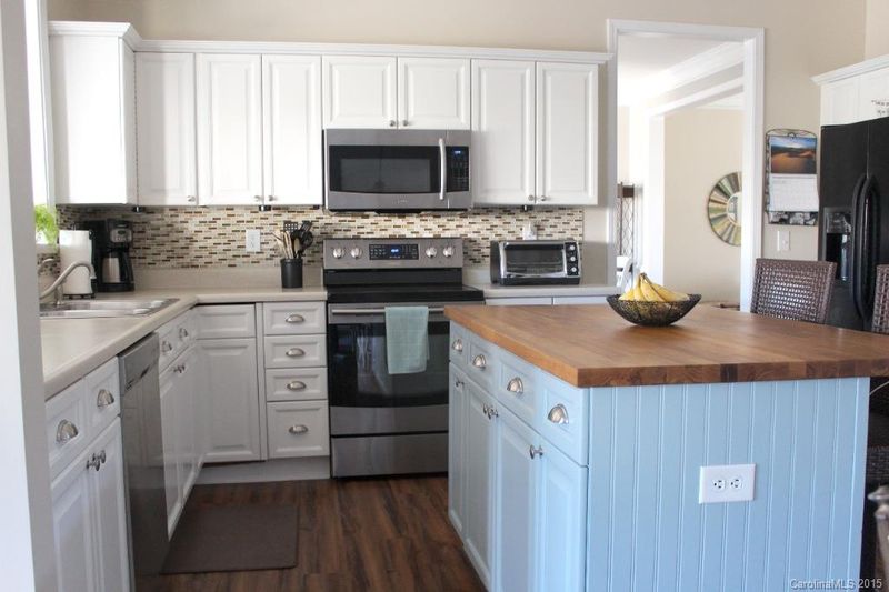 111 Holly Hurst Ln, Fort Mill, SC 29708