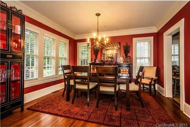 1626 Fountain View St, Charlotte, NC 28203