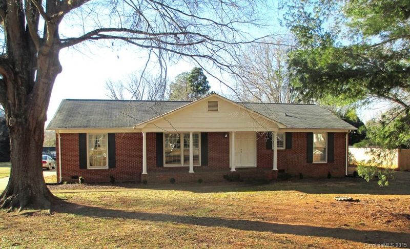2527 Shelburne Pl, Mint Hill, NC 28227