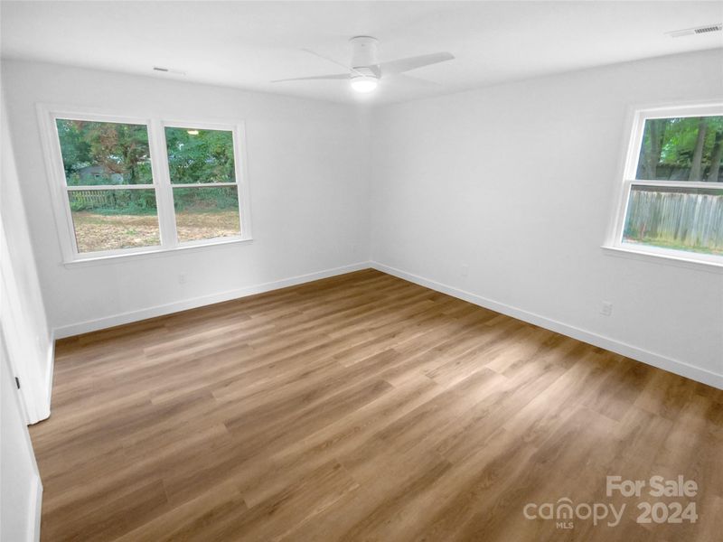 4826 Carnbrook Pl, Charlotte, NC 28212