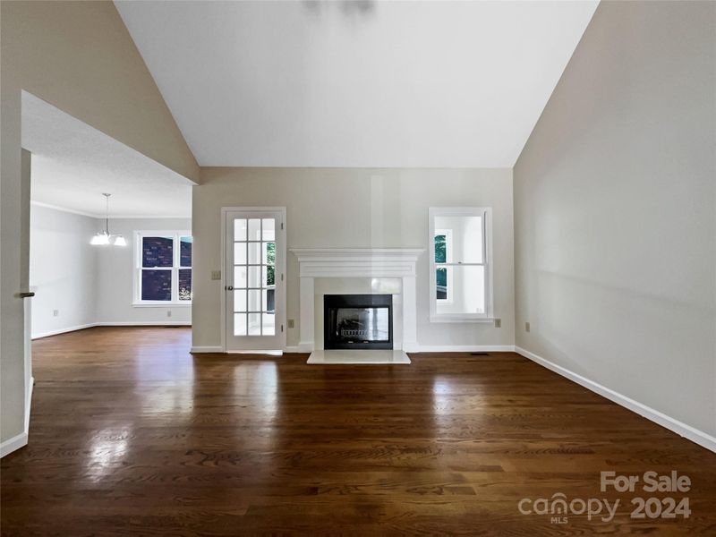 1864 Lorelei Ct, Mount Pleasant, NC 28124