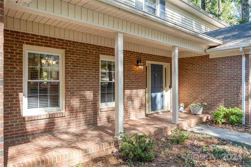 9117 Deerpark Ln, Charlotte, NC 28277