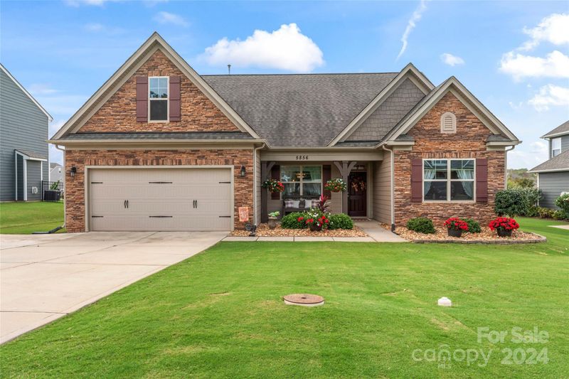 5856 Mcclintock Dr, Denver, NC 28037