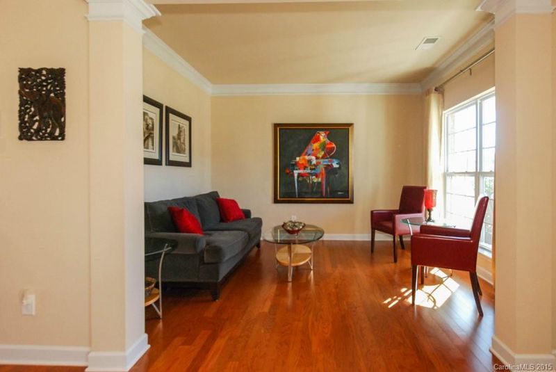 9807 Loughlin Ln, Charlotte, NC 28273