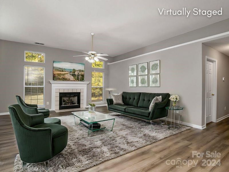 8233 Vermilion Dr, Charlotte, NC 28215