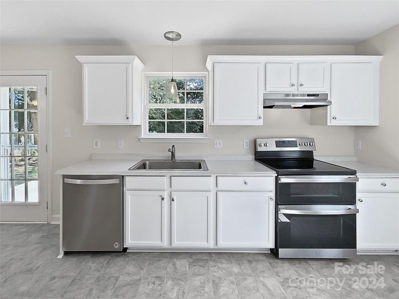 325 Pelling Dr, York, SC 29745