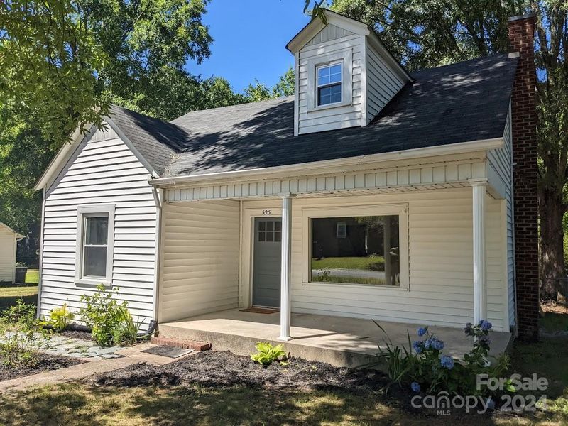 525 Carolyn Ave, Kannapolis, NC 28083