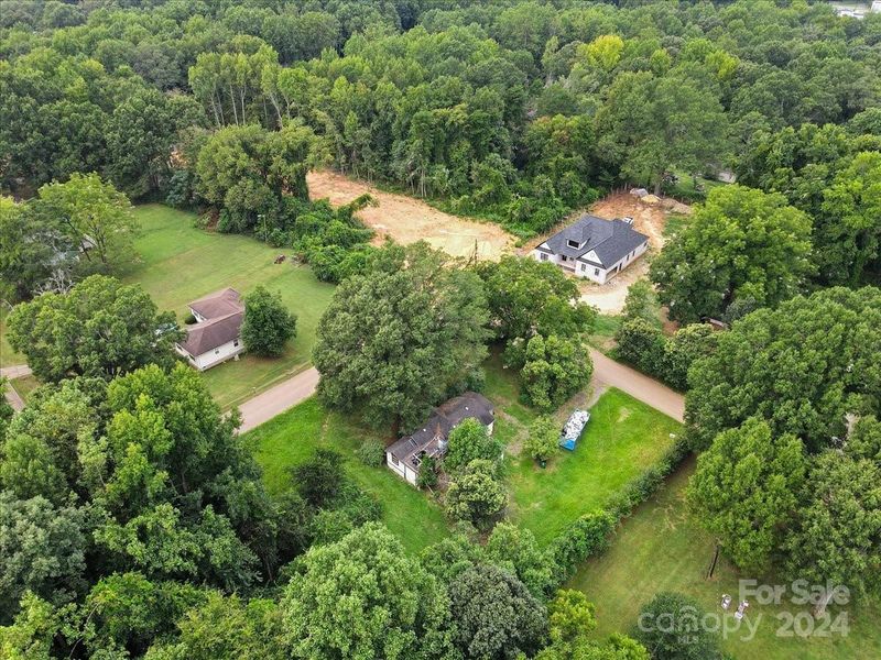 7608 Boswell Rd, Charlotte, NC 28215