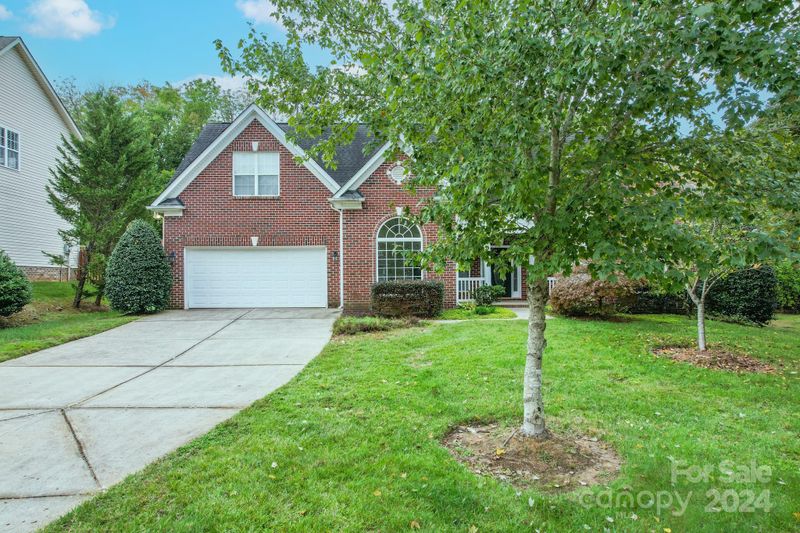 11909 Connie Ct, Matthews, NC 28105