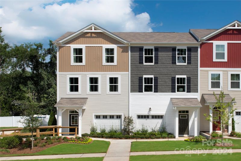 3012 Pirates Pl, Charlotte, NC 28216