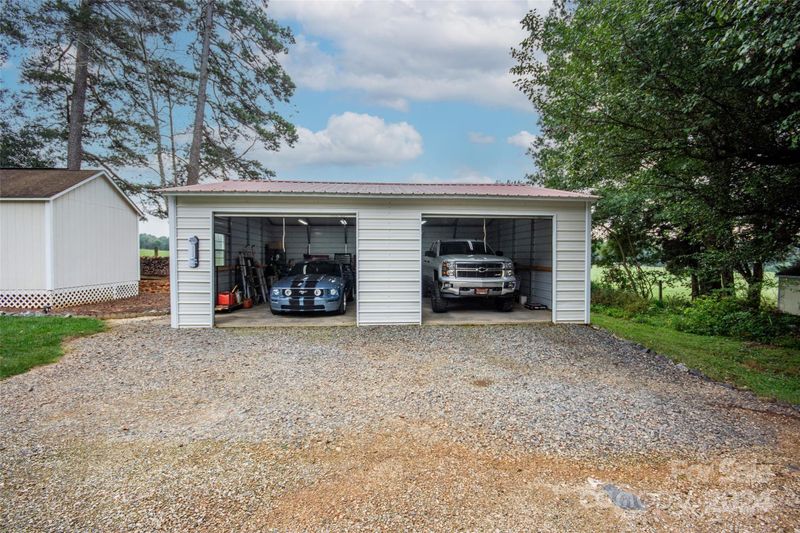 149 Springdale Acres Dr, Mooresville, NC 28115