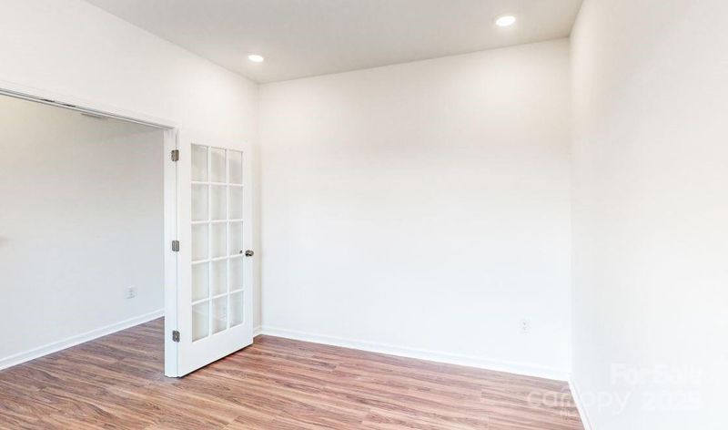 2074 Van Buren Rd, Sherrills Ford, NC 28673