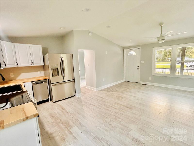 2336 Circle Dr, Great Falls, SC 29055