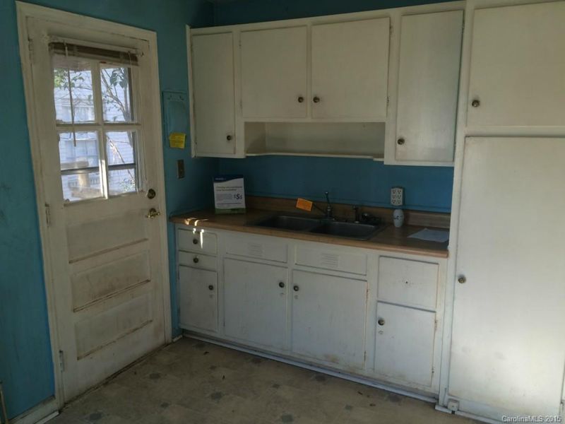 1405 Cortland Rd W, Charlotte, NC 28209