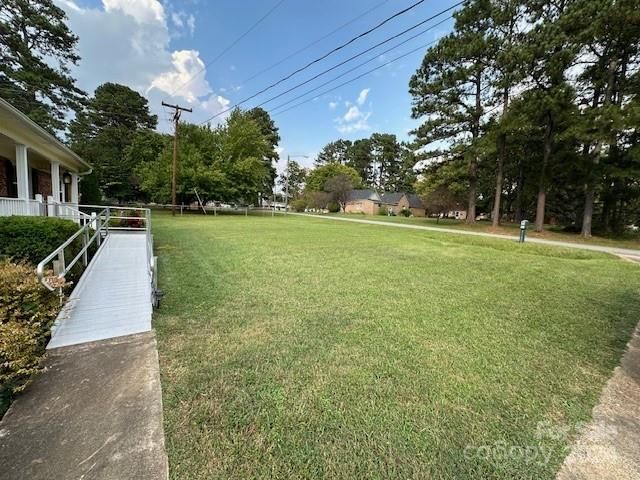 110 Arc St, Bessemer City, NC 28016