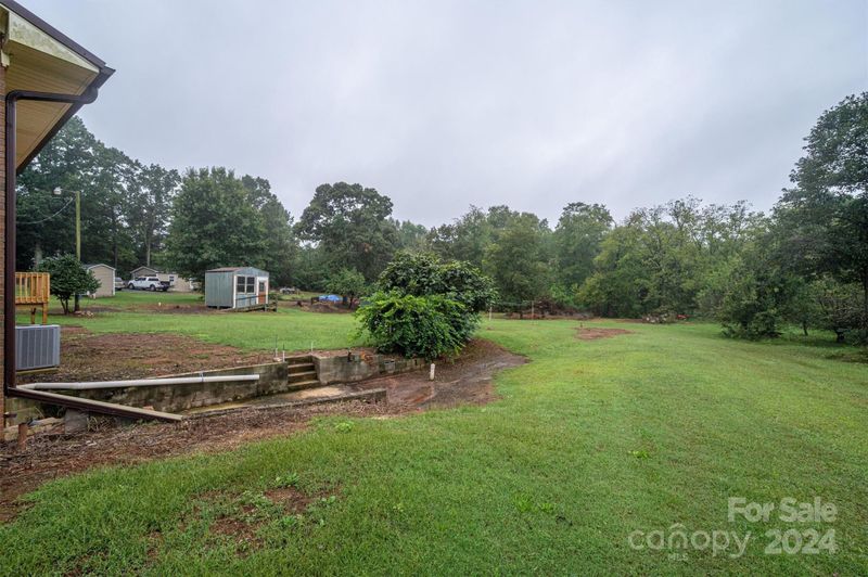 4031 Killian Rd, Lincolnton, NC 28092