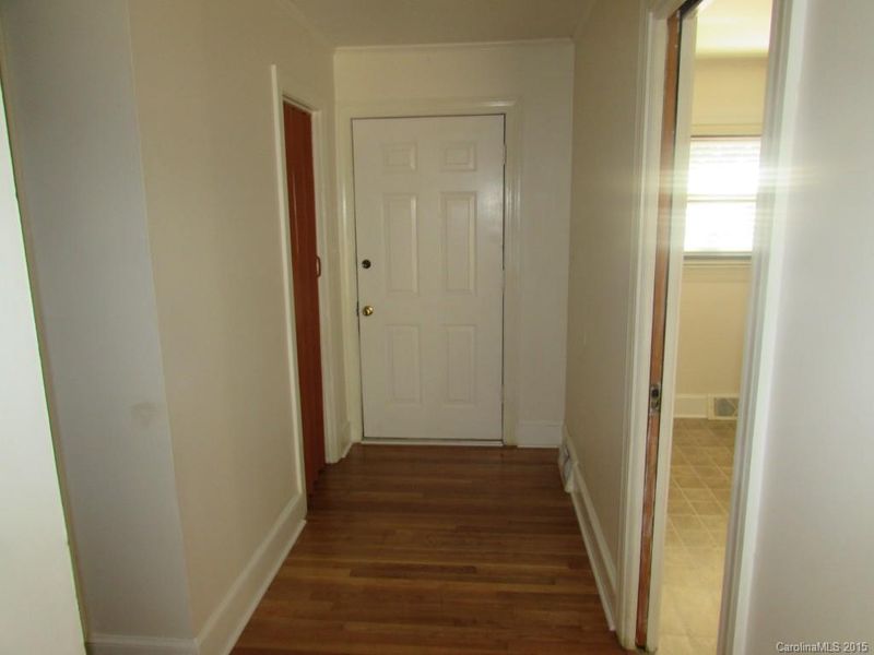 307 Dakota St, Kannapolis, NC 28083