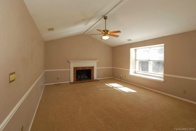 6201 Creek Bend Dr, Charlotte, NC 28277