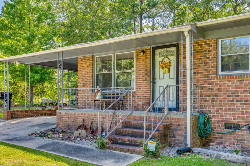 1488 Carmel Rd, Lancaster, SC 29720