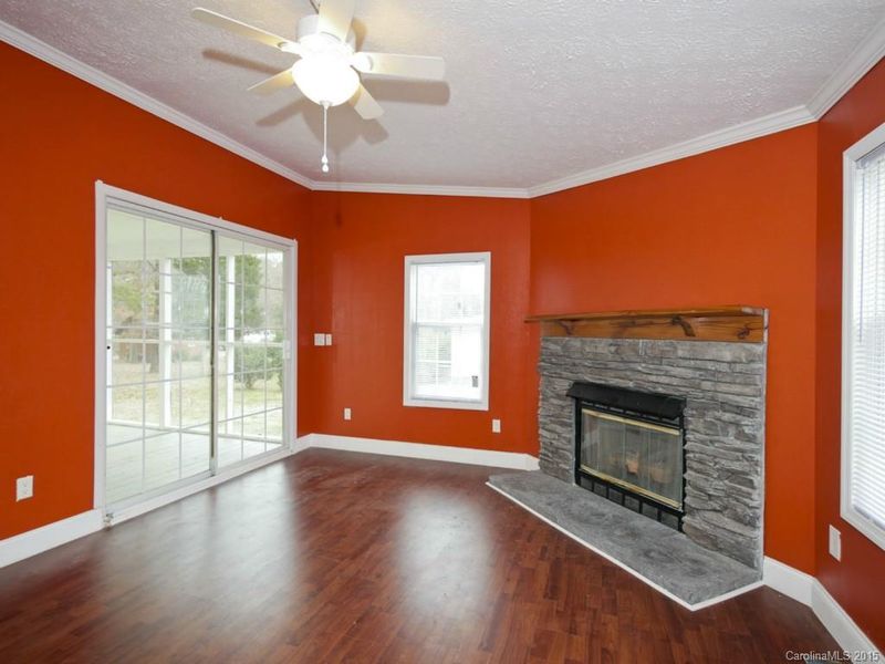 2980 Montana Dr, Kannapolis, NC 28081