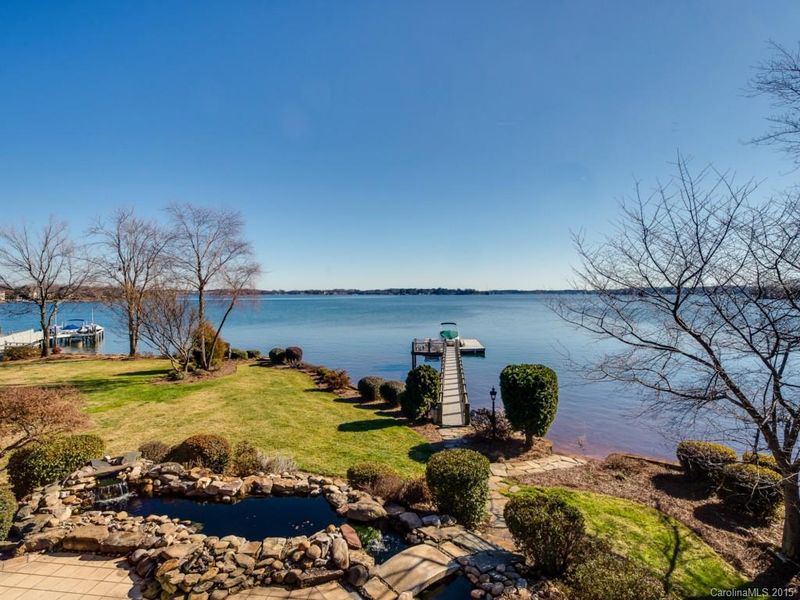 18101 Watercraft Pl, Cornelius, NC 28031