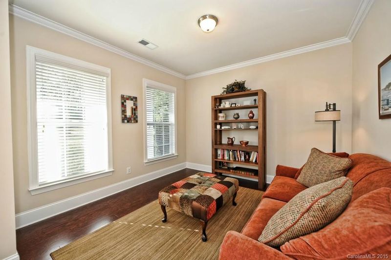 5617 Timber Ln, Charlotte, NC 28270