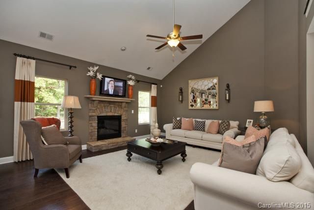 3505 Savannah Hills Dr #1, Matthews, NC 28105